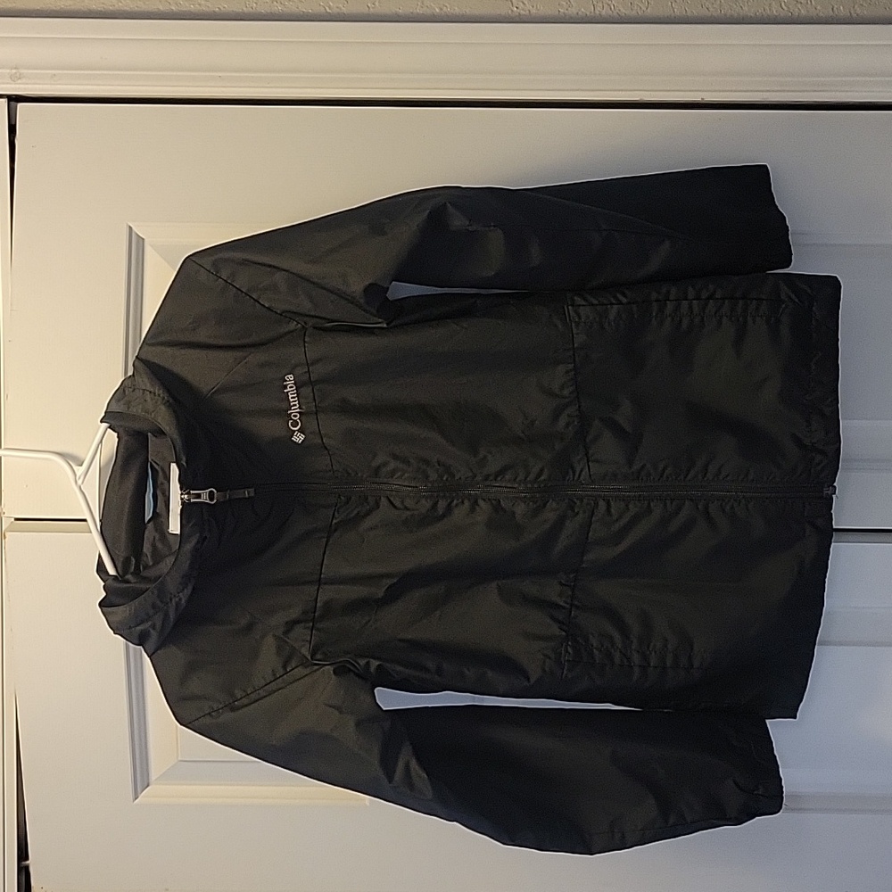 Columbia windbreaker lids size medium 10/12